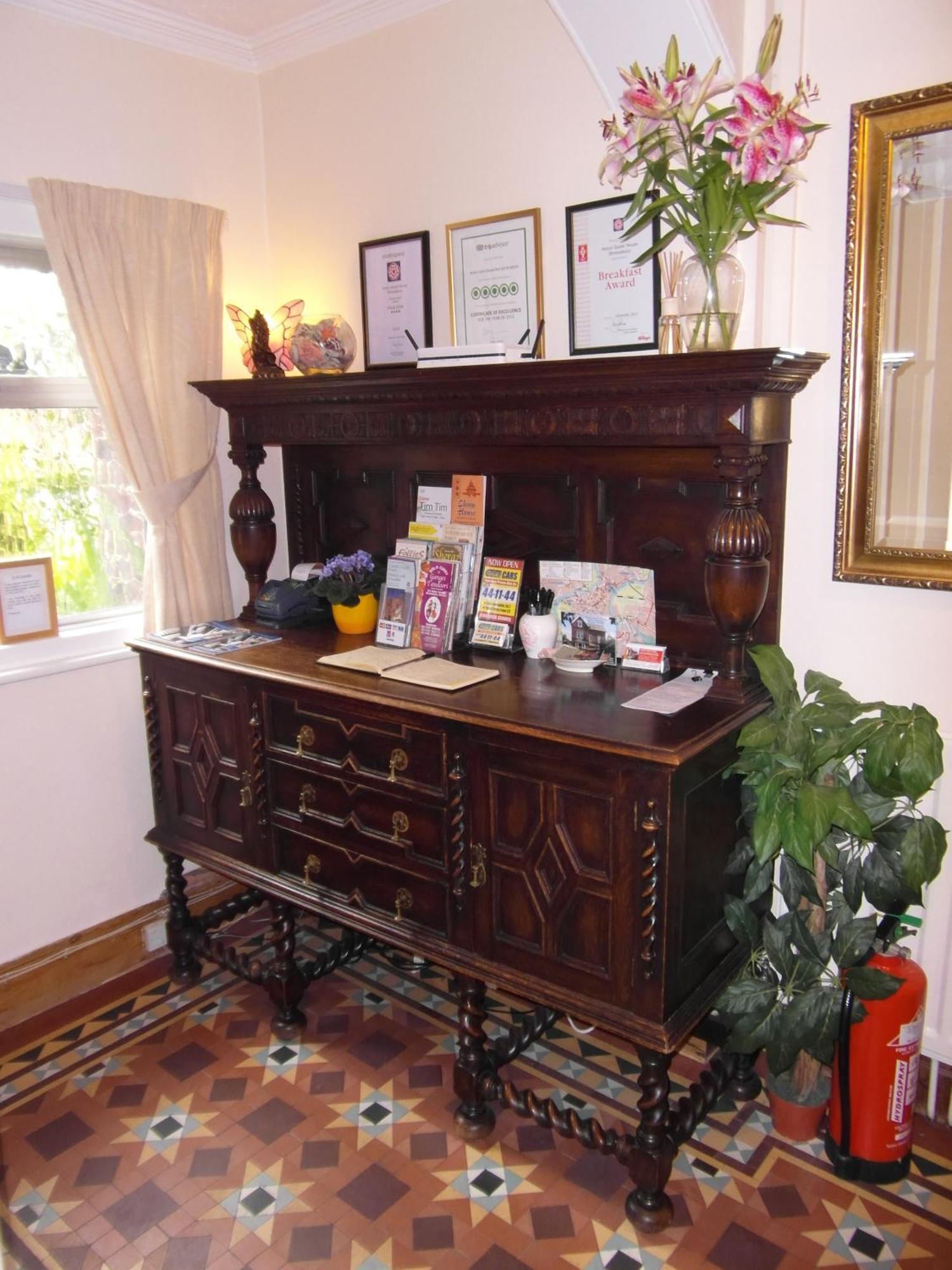 Anton Guest House Bed And Breakfast Shrewsbury Exterior foto